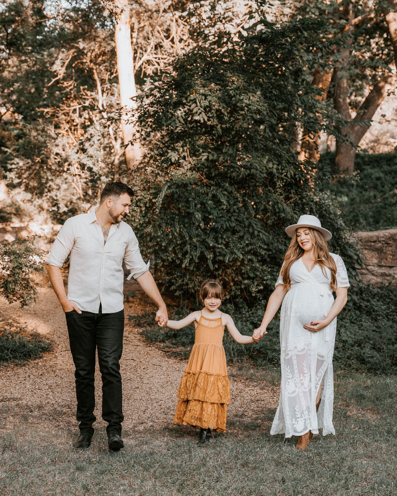 Why Sharing Your Pregnancy Journey Matters 6 Family Maternity Portraits Outdoors During A Dallas Pregnancy Photography Session.