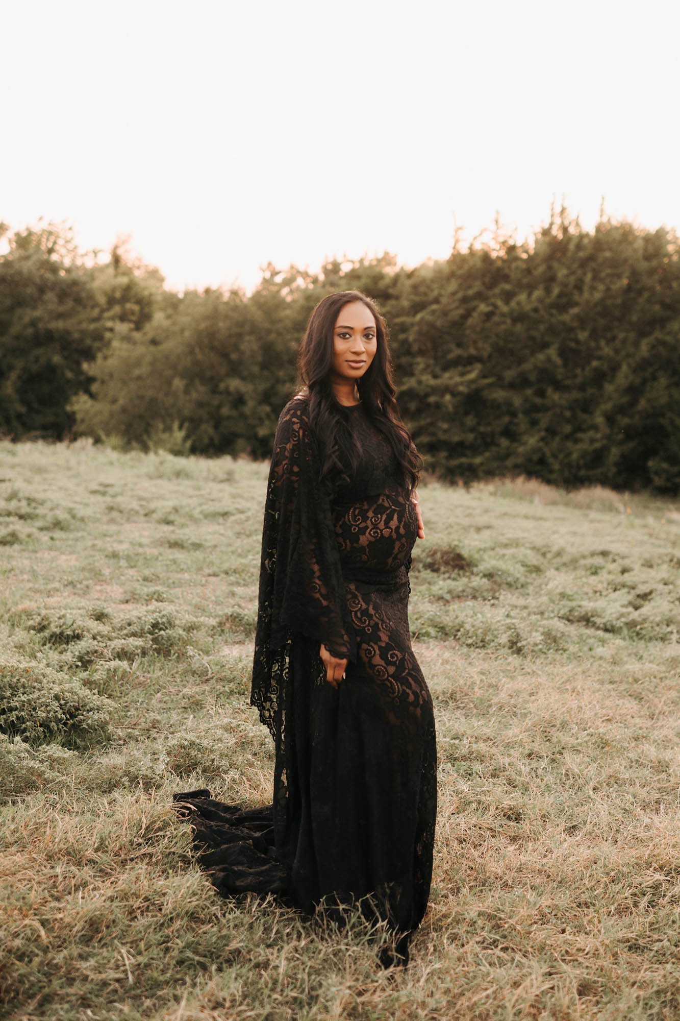 Golden Hour Maternity Photoshoot In Dallas | Lily Hayes Photography 6 Fine Art Maternity Photoshoot Dallas Black Lace Gown Lily Hayes Photography 1