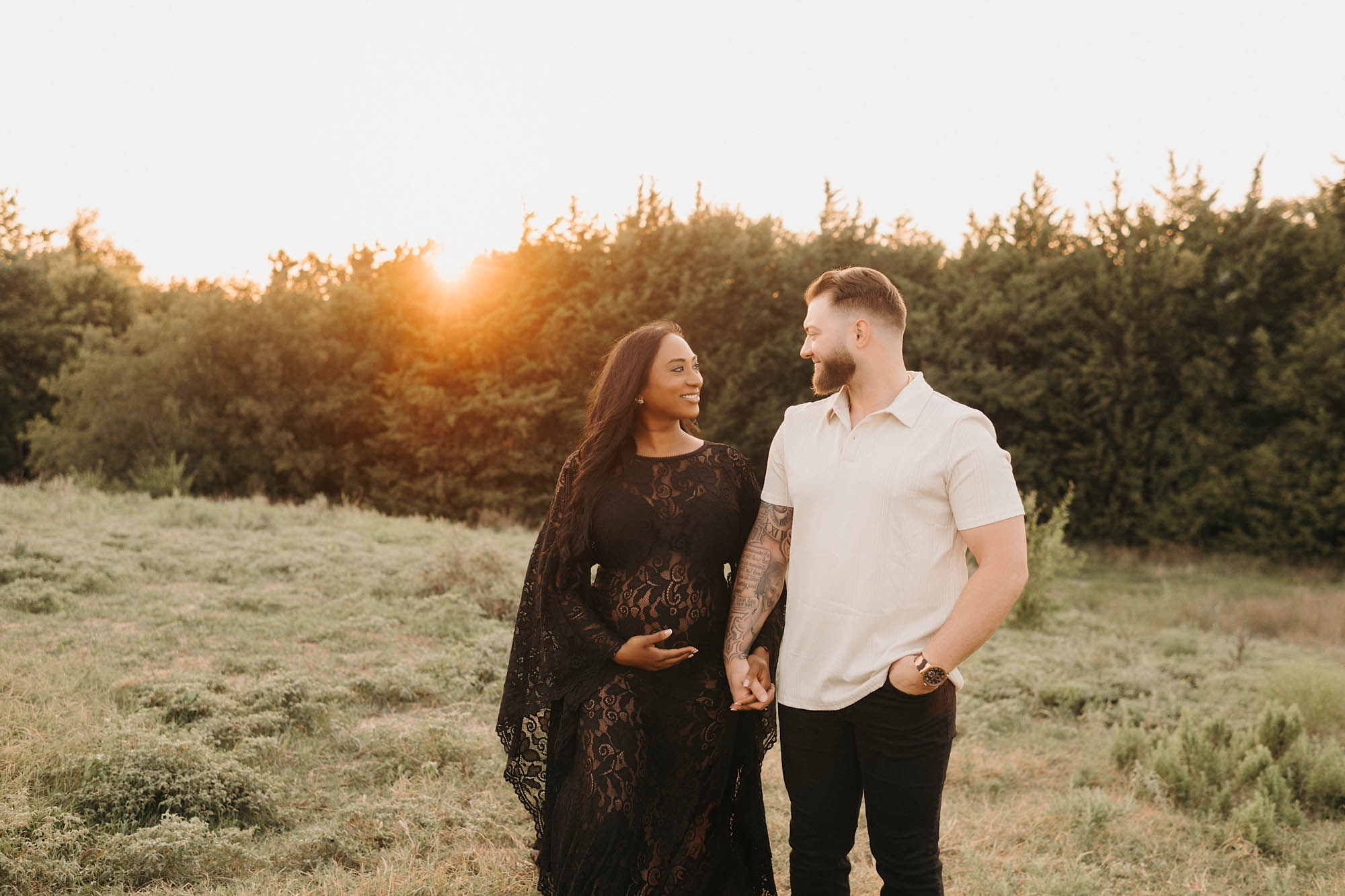 Golden Hour Maternity Photoshoot In Dallas | Lily Hayes Photography 1 Sunset Maternity Session Dallas Field Couple Walking Lily Hayes Photography 1